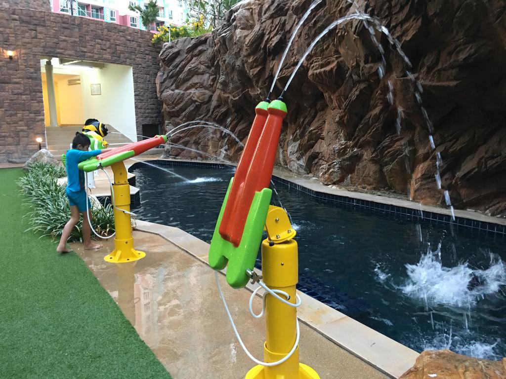 Grand Caribbean Resort Jomtian パッタヤー エクステリア 写真