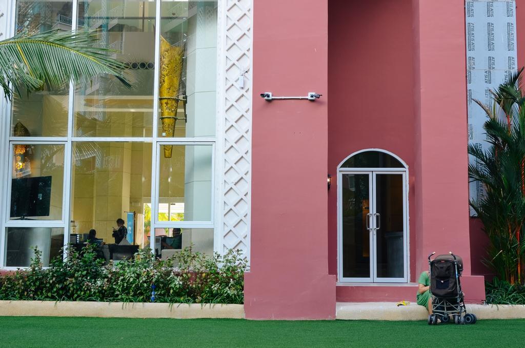 Grand Caribbean Resort Jomtian パッタヤー エクステリア 写真