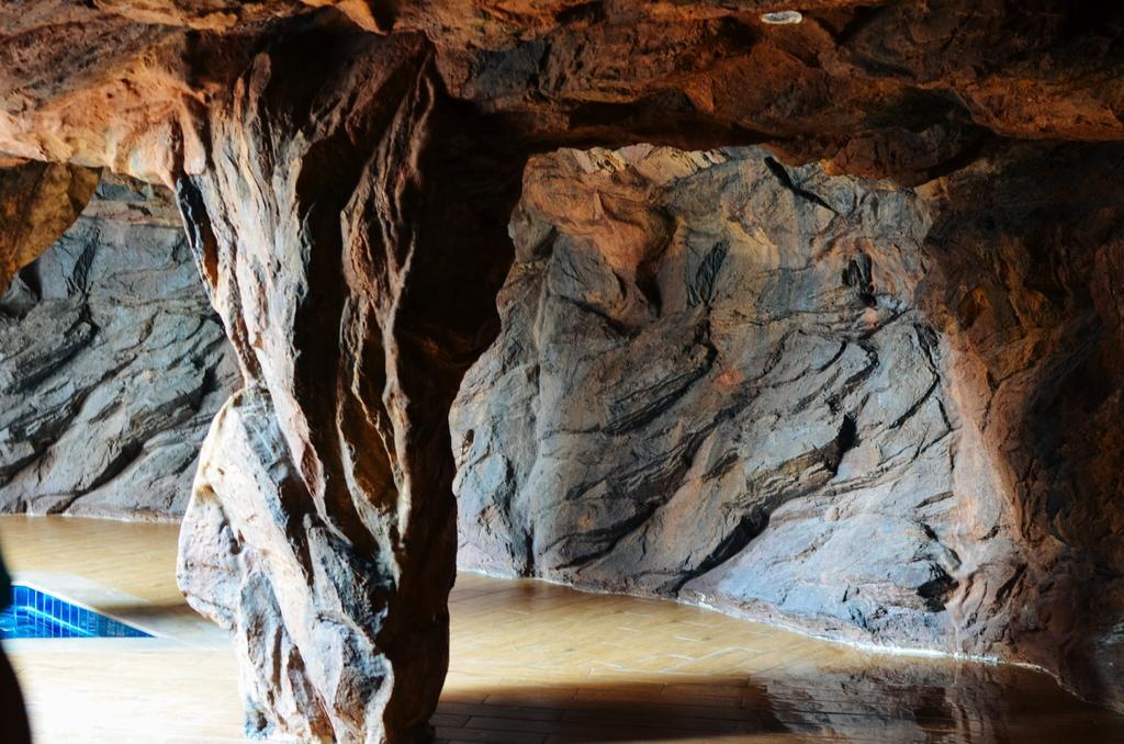 Grand Caribbean Resort Jomtian パッタヤー エクステリア 写真