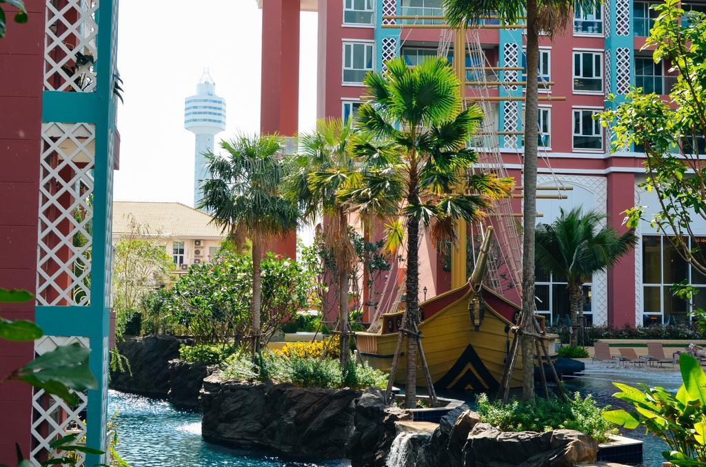Grand Caribbean Resort Jomtian パッタヤー エクステリア 写真