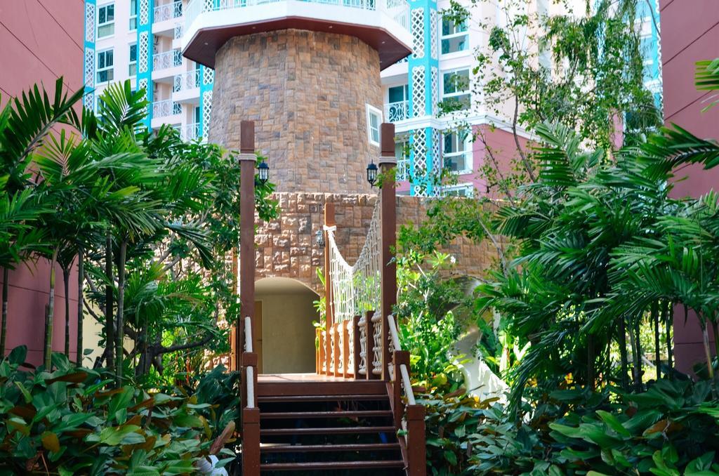 Grand Caribbean Resort Jomtian パッタヤー エクステリア 写真