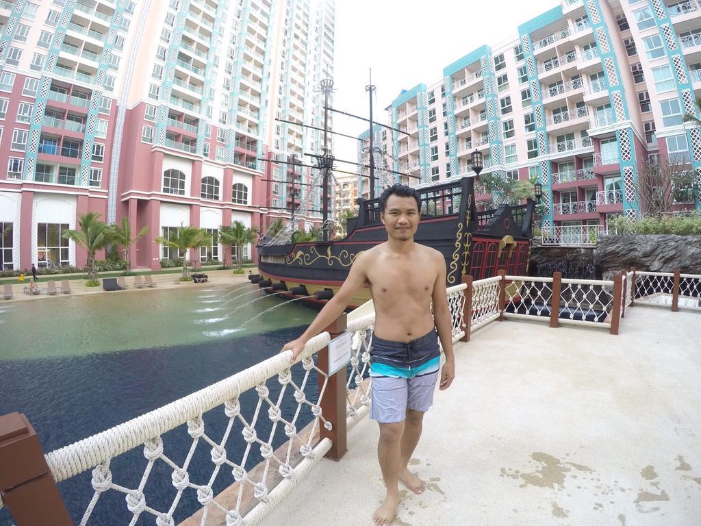 Grand Caribbean Resort Jomtian パッタヤー エクステリア 写真