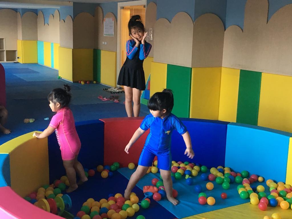 Grand Caribbean Resort Jomtian パッタヤー エクステリア 写真